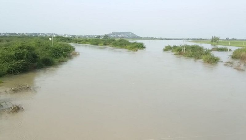 karnataka flood Rain decreases