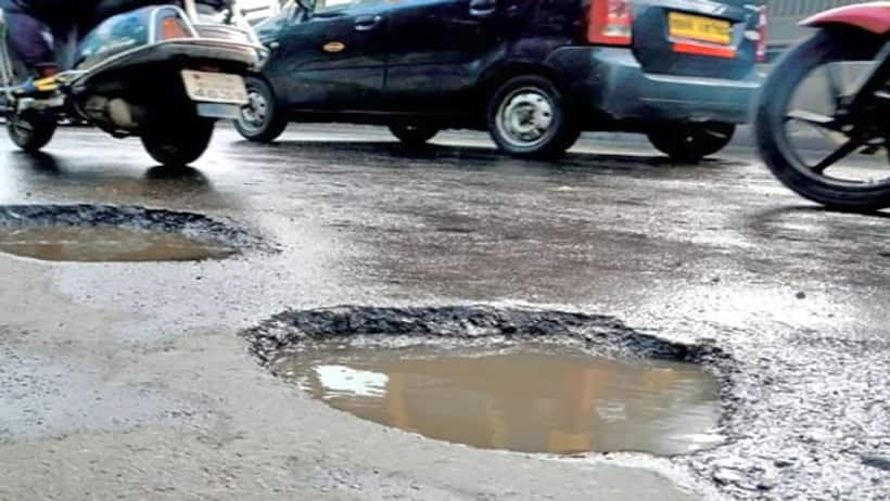 सड़क पर गड्ढे में गिरने पर पत्रकार के पैर की हड्डी टूटी, अधिकारियों के खिलाफ मामला दर्ज