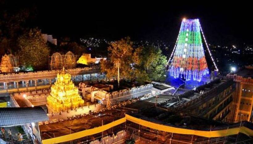 విజయవాడ దుర్గగుడి ఈవోపై బదిలీ వేటు.. దసరా ఉత్సవాలకు ముందు కీలక పరిణామం