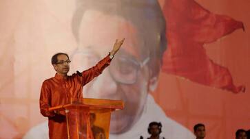 Thackeray is wandering at the rate of 'Matoshree' politics in Maharashtra, to meet Sonia messenger for power