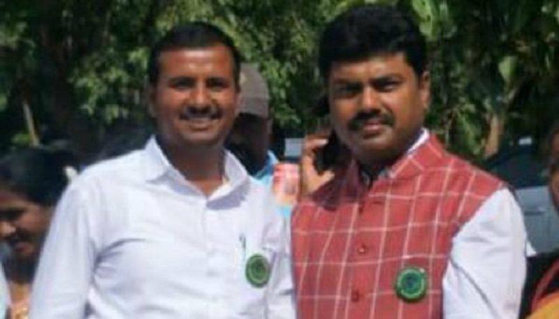 Shivamogga bjp yuva morcha leader threatens To forest dept officer