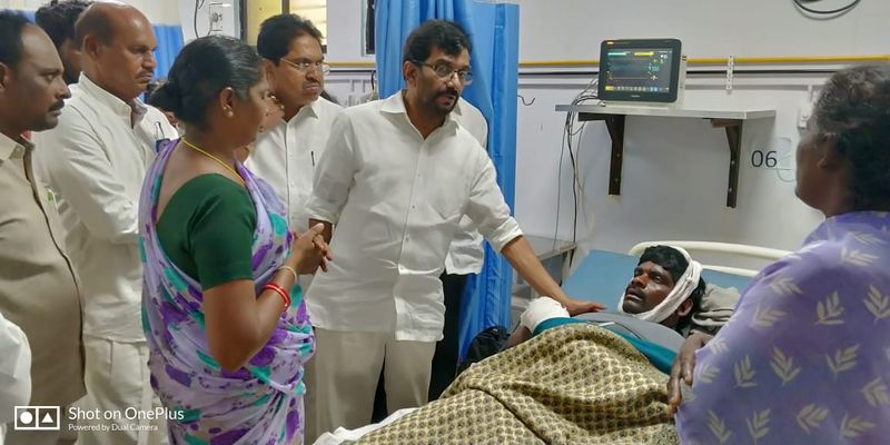 ex minister somireddy chandramohan reddy visits nellore hospital