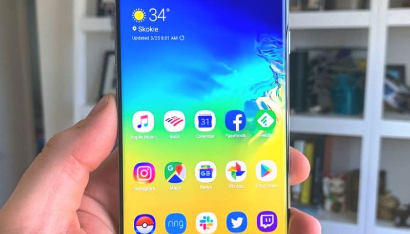 Samsung Galaxy S10 Lite With Snapdragon 855 SoC Said to Be in the Works