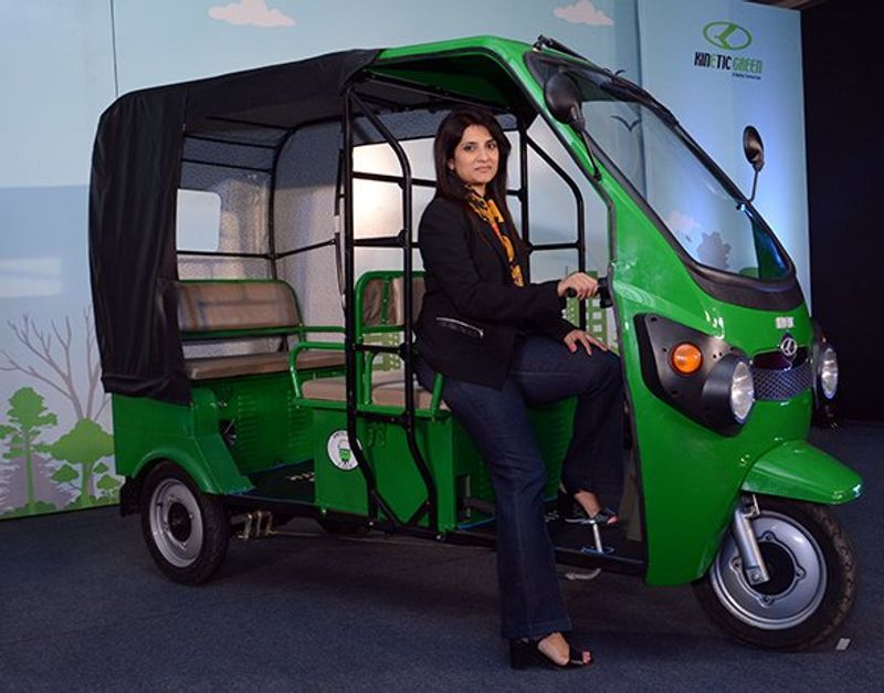 Kinetic Safar electric goods rickshaw launch in India