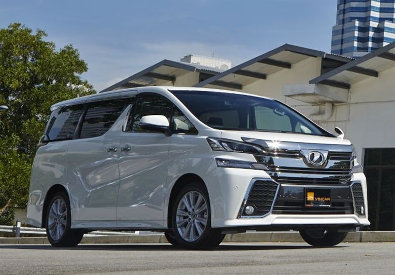 Next gen Toyota Vellfire And Alphard design leaked prn