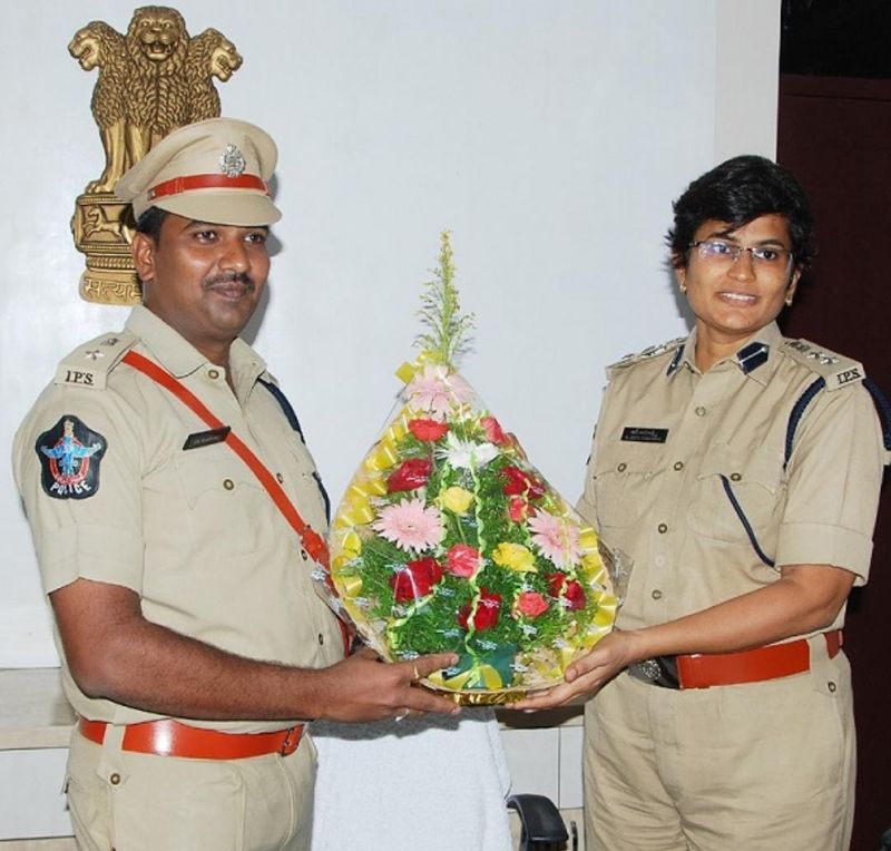 vijayarao  takes charge as Guntur Rural SP