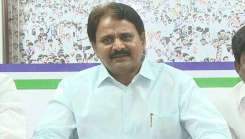 కన్నతండ్రి జైల్లో వుంటే పారిపోతావా... చావో రేవో తేల్చుకోవాల్సింది లోకేష్..: వైసిపి ఎంపీ సంచలనం (వీడియో)