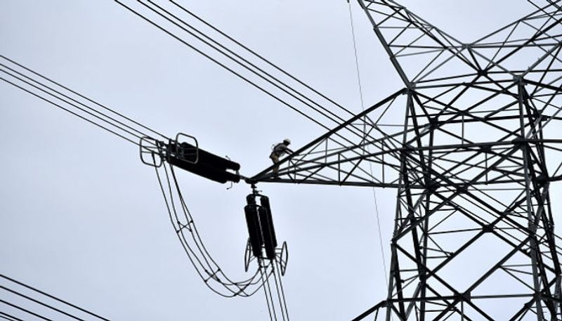 India electricity supply declines for fifth straight month in December