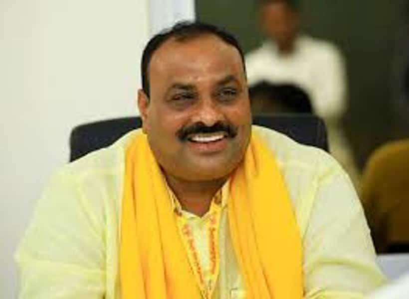 పవన్ వ్యాఖ్యల ఎఫెక్ట్: టీడీపీ ఆఫీసుకి  రాజోలు, రాజానగరం తెలుగు తమ్ముళ్లు, సర్ధిచెప్పిన అచ్చెన్నాయుడు