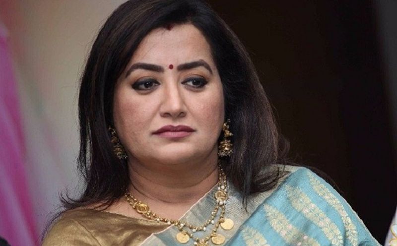 Karnataka by-polls: Who will Mandya MP Sumalatha support?