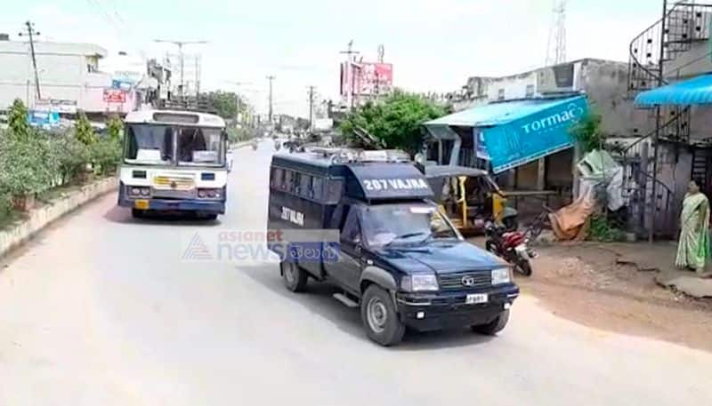 police bandobasth for karimnagar to manthani bus