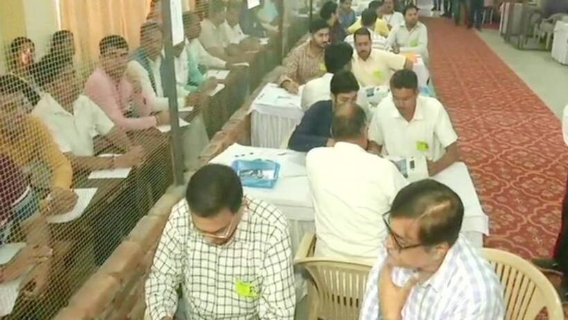 जाटलैंड में कमजोर हुई बीजेपी, हरियाणा महाराष्ट्र के कई दिग्गज मंत्रियों को झेलनी पड़ी हार
