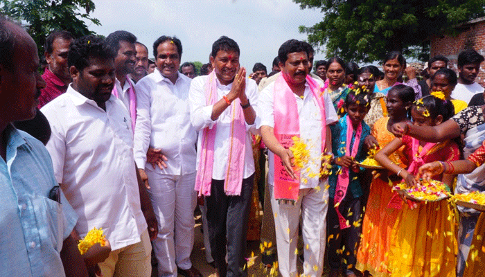 TRS wins Huzurnagar assembly seat Saidireddy Biography