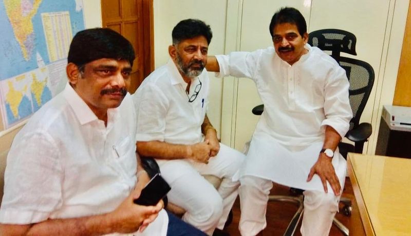 DK Shivakumar Release Is Strength To Congress Says Soraba Congress Leaders