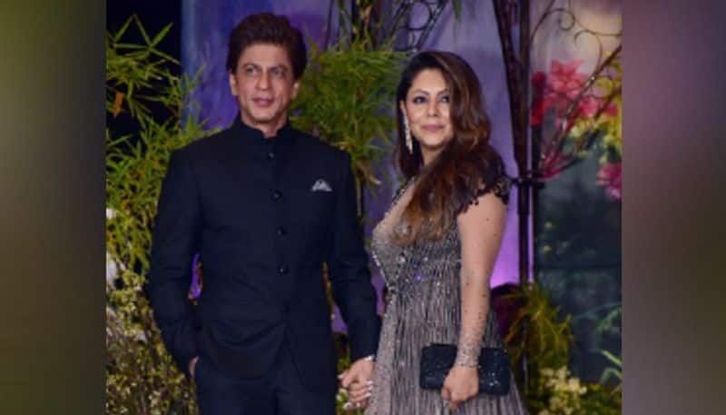 Shah Rukh Khan saved Aishwarya Rai s manager after her dress caught fire