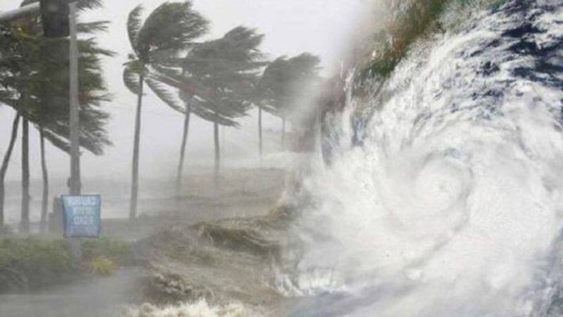 Kyarr cyclone effect school colleges remain closed in dakshina kannada udupi On Oct 26