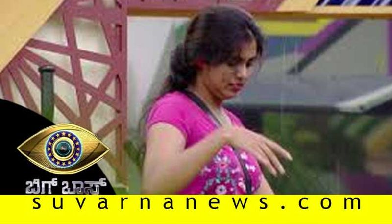 colors Kannada Bigg Boss 7  apple brings luck to chaitra kottur