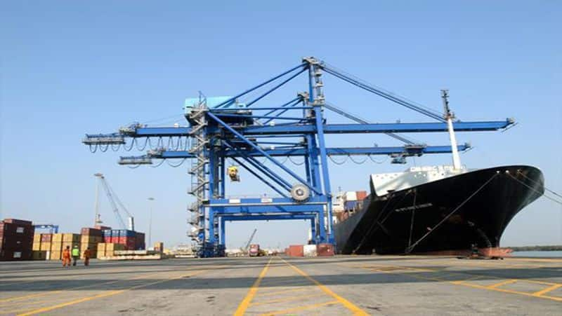 Covid second wave crisis hits work at indian ports