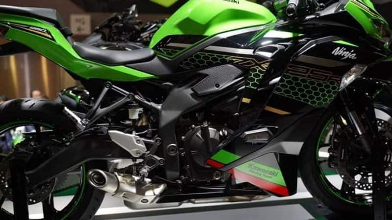 Motor Show: Kawasaki Ninja ZX-25R