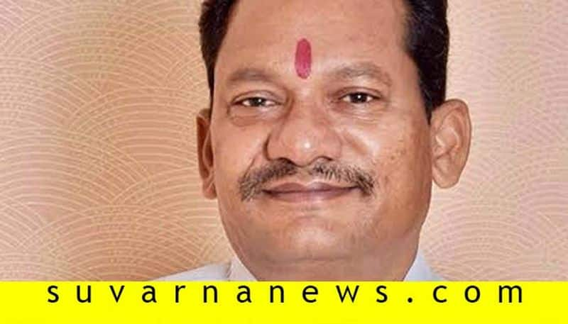 Minister Prabhu Chauhan Angry On Teachers in Aurad in Bidar District