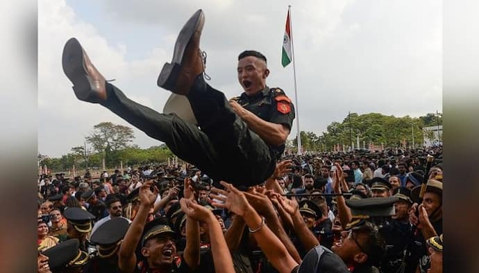 সেনা জওয়ানদের কদম ছাঁট চুল, এমন স্টাইলের আসল কারণ কী