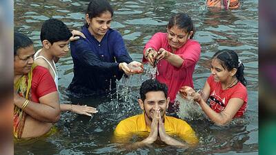 भाई दूज पर यूं दिखा बहनों का अपने भाइयों को लेकर प्यार, कुछ तस्वीरें