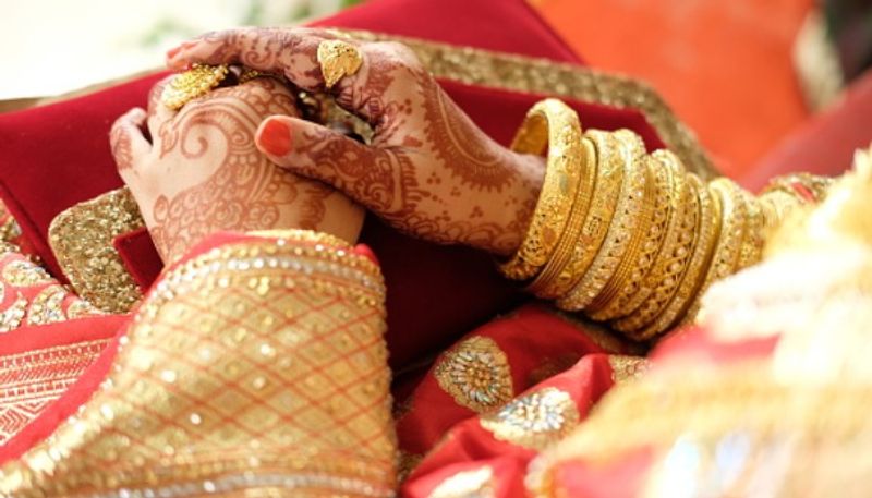 importance of gold in wedding- the history of yellow metal