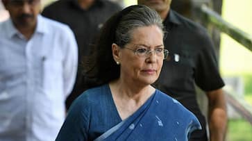 Know why Sonia is under pressure regarding Ayodhya