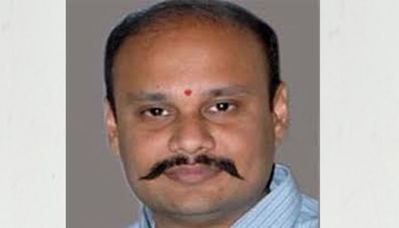 sujaya krishna rangarao fires on  ys jagan government