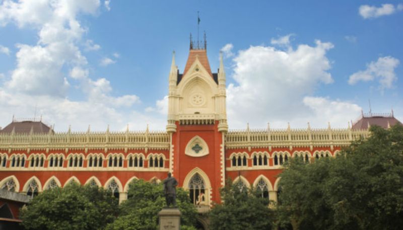 Calcutta high court shuts doors after driver uses official car to transport COVID-19 positive mother