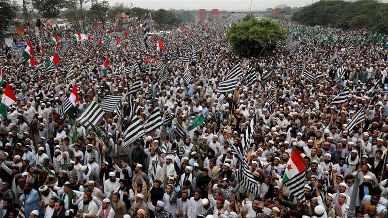 pakistan protest and warning