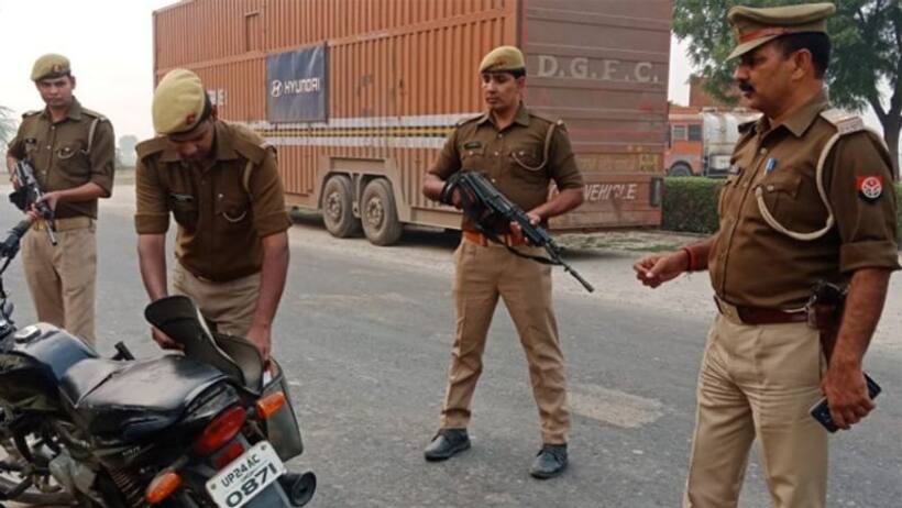 जानें क्यों हिंदू मुस्लिम संगठनों के नेताओं के मोबाइल पर रखी  जा रही है नजर