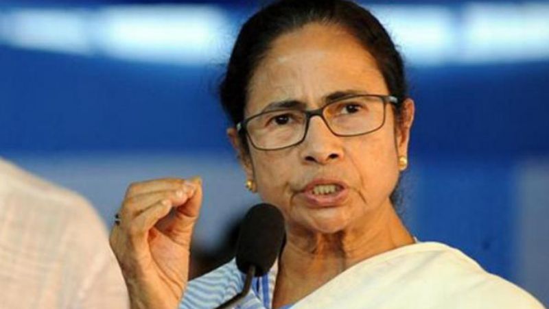 fact check of mamata banerjee govt not allowing to onion across border to keep prices inflated