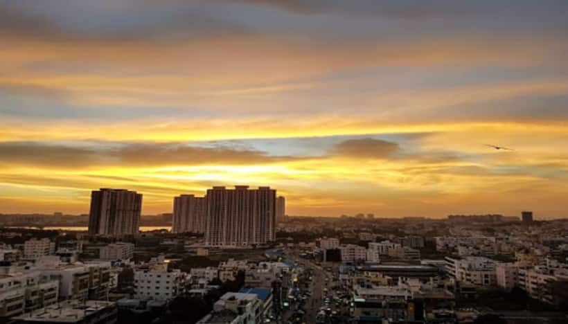 Bengaluru not for Bachelors! Society's bizarre rule of no guests after 10 pm leave netizens fuming