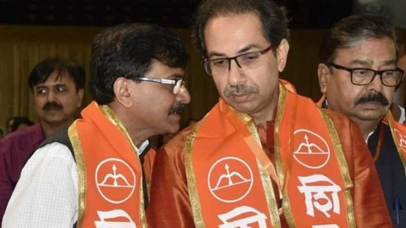 क्या भाजपा के 'ऑपरेशन लोटस' से घबराई हुई है शिवसेना