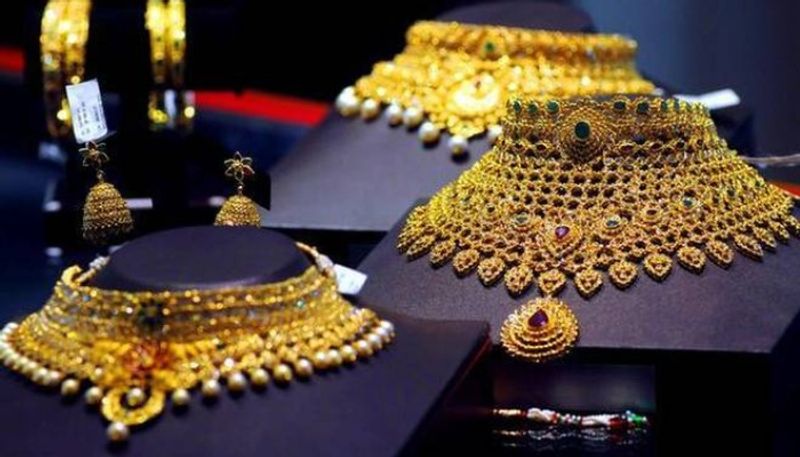 Gold Prices Fall Down Silver Gains In Local Market