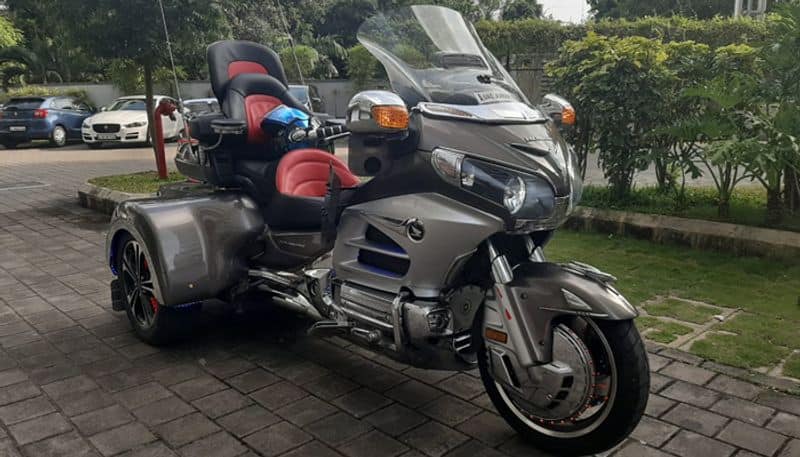 Owner import 62 lakh rupee bike and moved court against customs to release vehicle