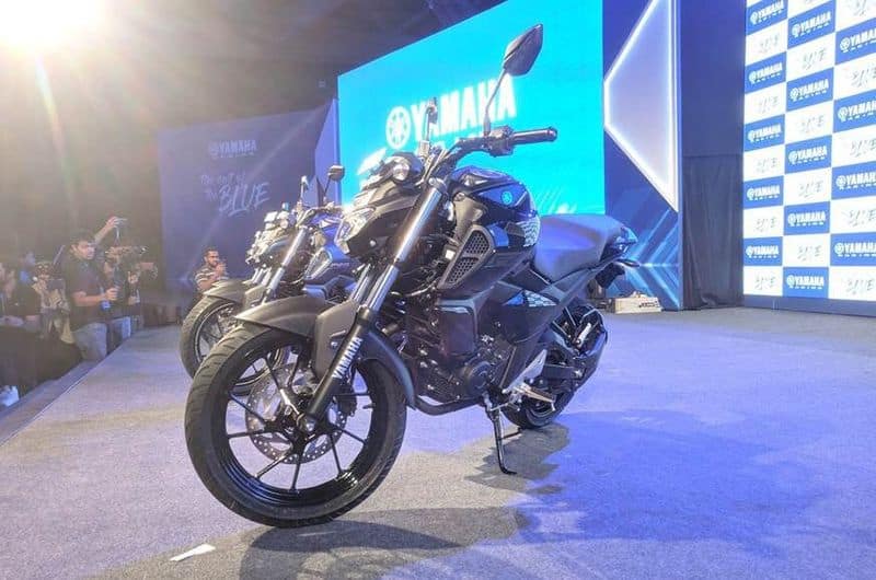 Yamah launches FZ-FI  and FZS-FI  bike with bs6 engine