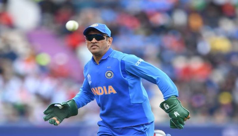 Reason why ms dhoni should include upcoming t20 world cup squad