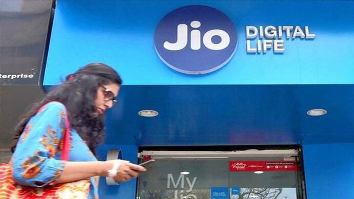 अब Jio के 149 रुपए प्लान में फ्री कॉलिंग भी मिलेगा, लेकिन वैलिडिटी घटी