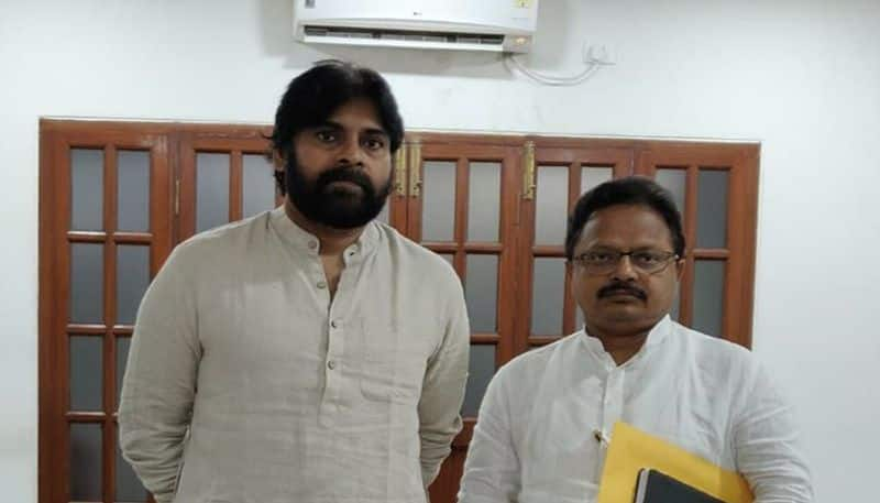 Janasena general secretary Sri Tammyreddy Sivashankar