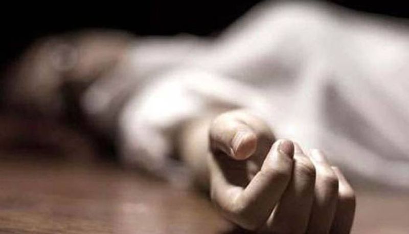 woman dies Who consuming poison over illicit affair In Shivamogga