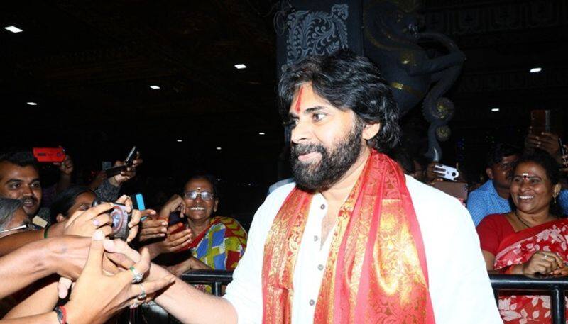 janasena chief pawan kalyan fires on ys jagan over english medium