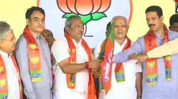 16 Karnataka disqualified MLAs join BJP