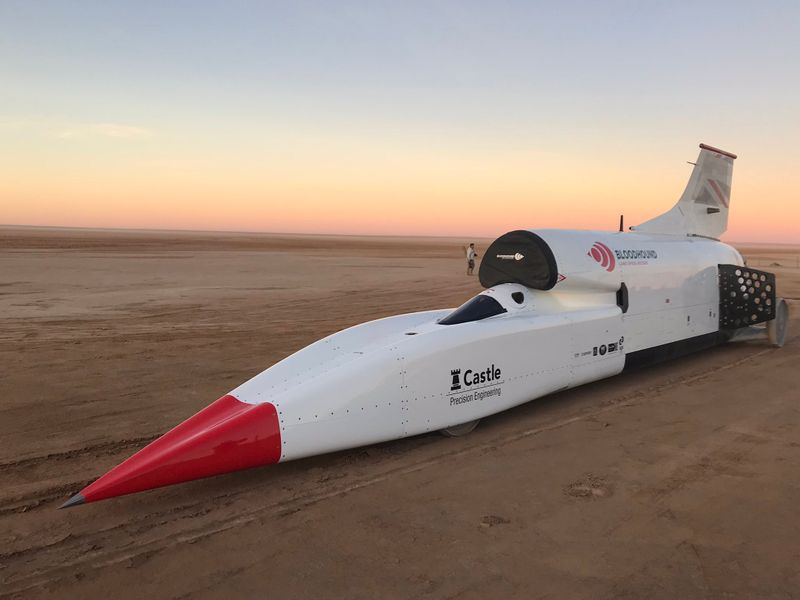 Bloodhound car registered 800 kmph record speed