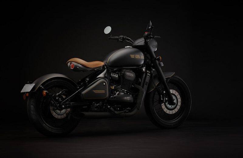 Mahindra classic legend launch jawa perak bobber bike in India