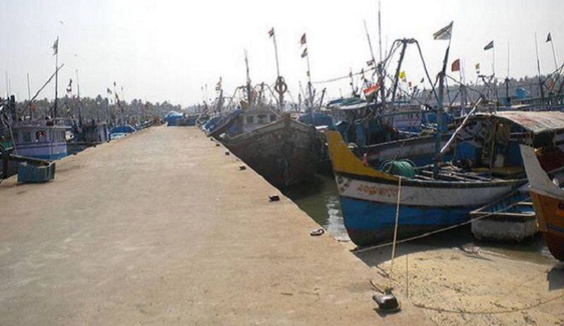 Malpe slipway maintenance responsibility to fishermen says kota srinivas poojary