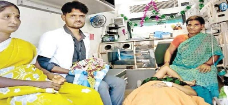 baby born in 108 ambulance