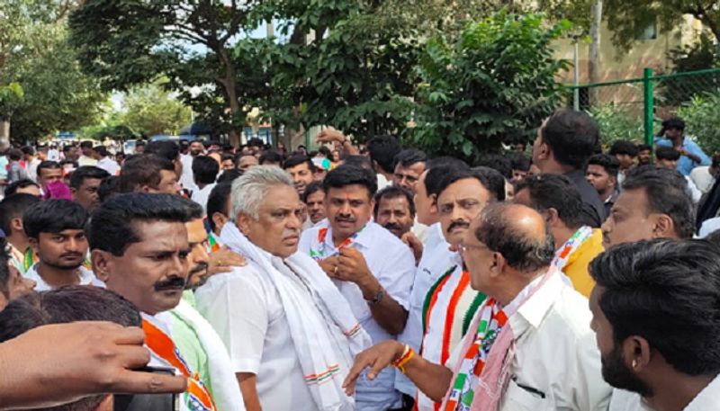 Karnataka By Election Yeswanthpur Congress Candidate Palya Nagaraj Declares Assets Worth Rs 38 Crore