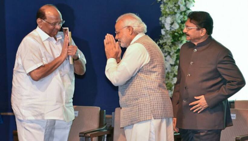 महाराष्ट्र में नहीं बनी किसी भी दल की सरकार, लेकिन पॉवर सेंटर बन गए हैं पवार